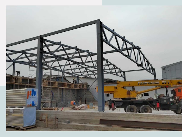 Строительство цехов в Югорске