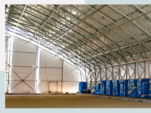 Строительство крытых катков в Югорске