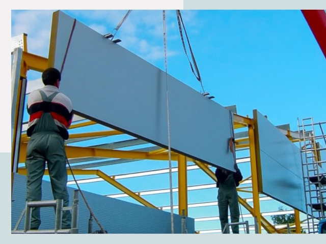 Монтаж сэндвич-панелей в Югорске от 613 руб.